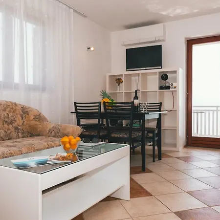 Micic Apartmán Lovran