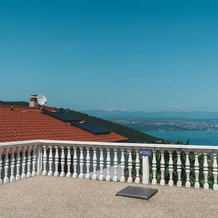 Micic アパート *